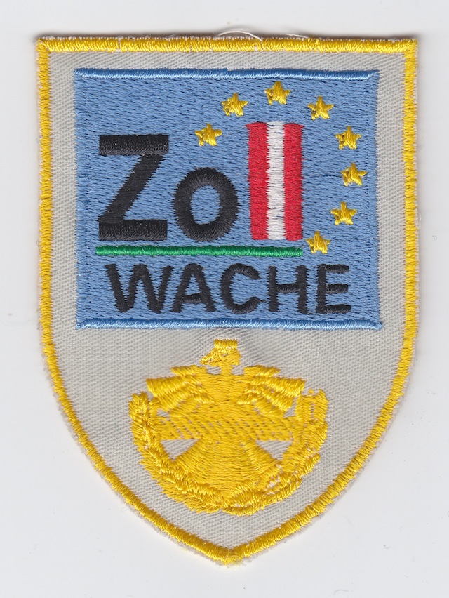 AT_009_Shoulder_Patch_worn_from_1998-2000