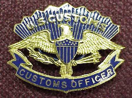 uscs_customs_officer2